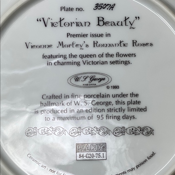 Vionne Morley’s Romantic Roses Victorian Beauty - Picture 7 of 10